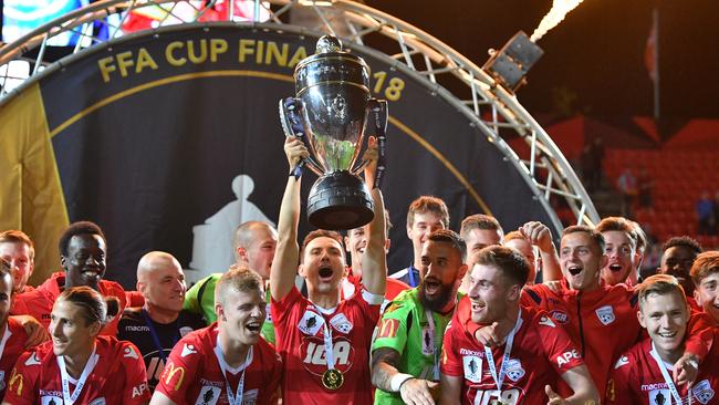 United players celebrate after winning the FFA Cup final in 2018. Picture: AAP Image/David Mariuz.