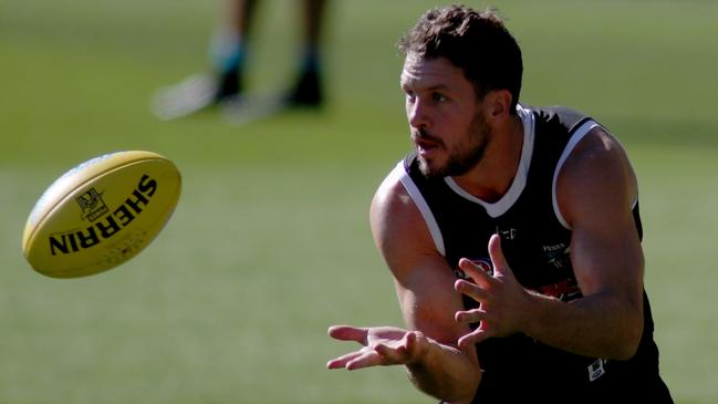 Travis Boak at Port’s Friday training run at Adelaide Oval. Picture: AAP Image/Kelly Barnes