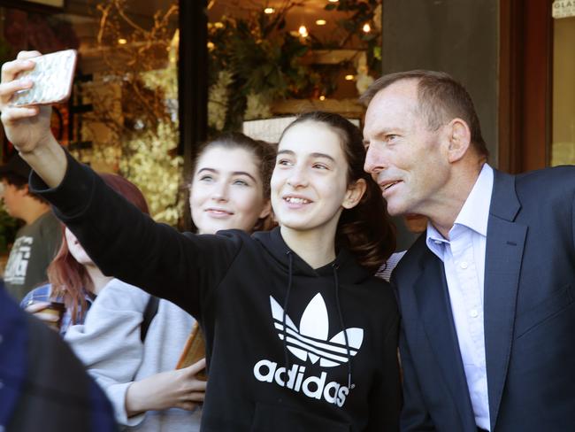 More selfies in with schoolchildren in Mosman. Picture: Annika Enderborg