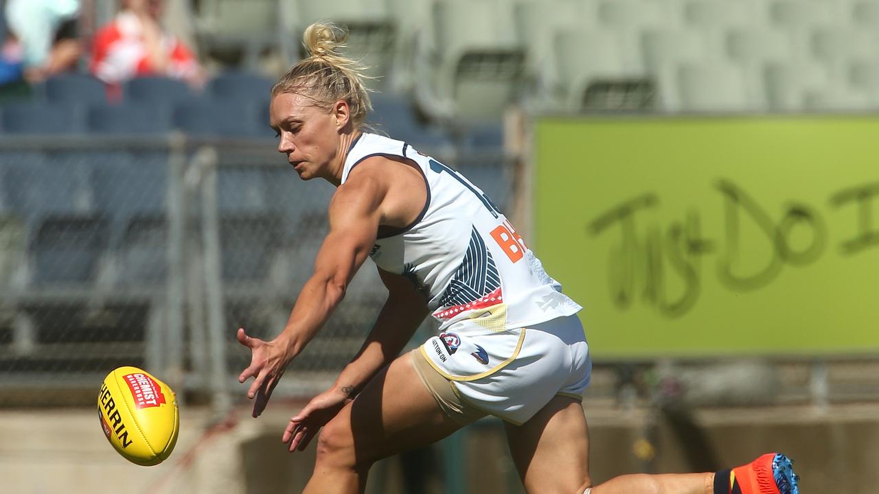 Erin Phillips starred for the Crows. Photo: AAP Image/Hamish Blair