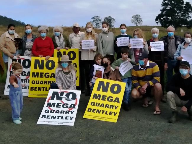 Our Sustainable Future Community Group – Bentley protesting the proposed mega quarry expansion.