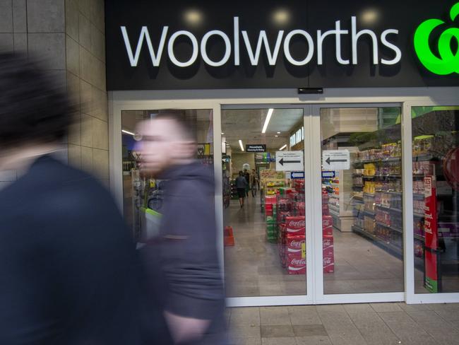 SYDNEY, AUSTRALIA - NCA NewsWire Photos - 23 AUGUST, 2023: Pictured is a Woolworths shop front.Picture: NCA NewsWire / Christian Gilles