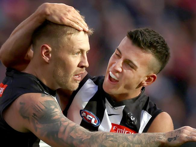 MELBOURNE. 07/05/2023. AFl.  Round 8. Collingwood vs Sydney at the MCG.  Jordan De Goey of the Magpies is congratulated by Nick Daicos after a 2nd qtr goal . Pic: Michael Klein