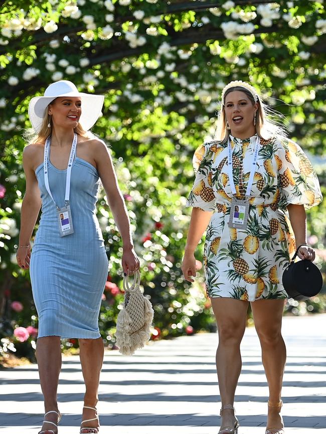 Read for the races. Picture: Quinn Rooney/Getty Images