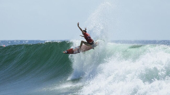 QS veteran Philippa Anderson will have the local support behind her in Newcastle. Photo: WSL/Cait Miers