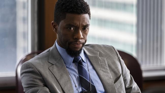 Chadwick Boseman in pulp crime thriller 21 Bridges.