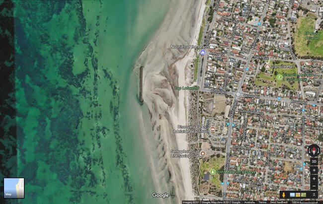 The Semaphore Park breakwater seen from above. Source: Google Maps.