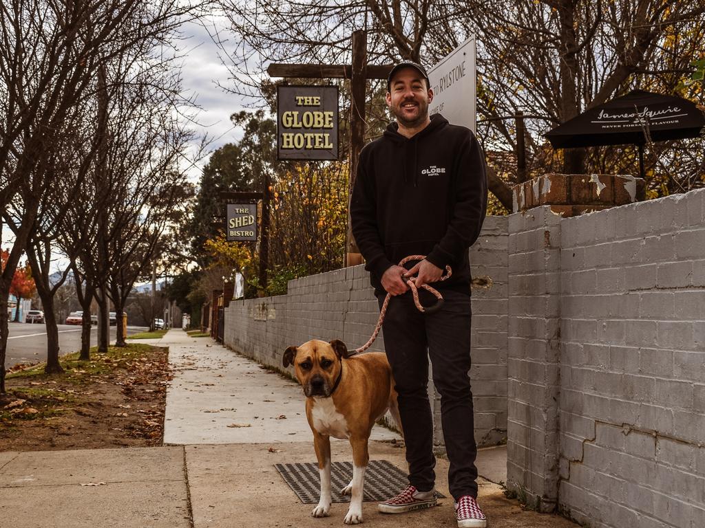 Mr Flynn and Boots outside the Globe. Picture: TPH Rural Marketing.