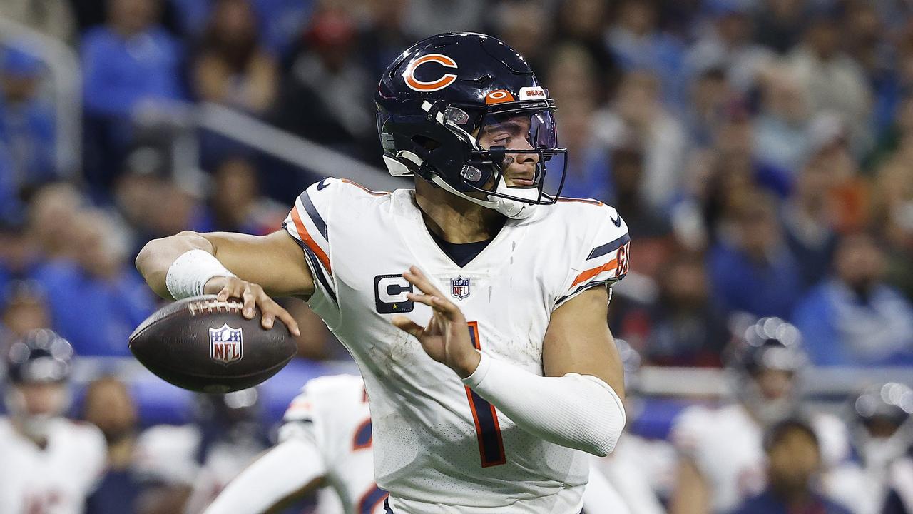 Justin Fields, the Chicago Bears and a quarterback conundrum - ESPN