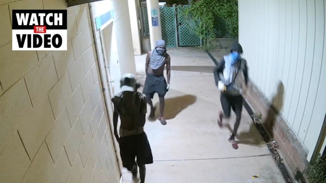 Terrifying video shows gang attempting to break into Katherine Country Club