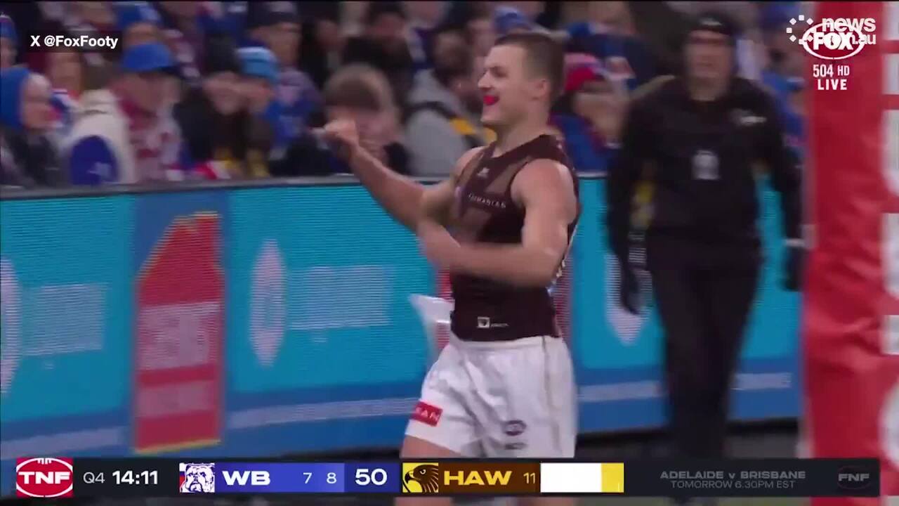 Jack Ginnivan taunts the Bulldogs at Marvel Stadium
