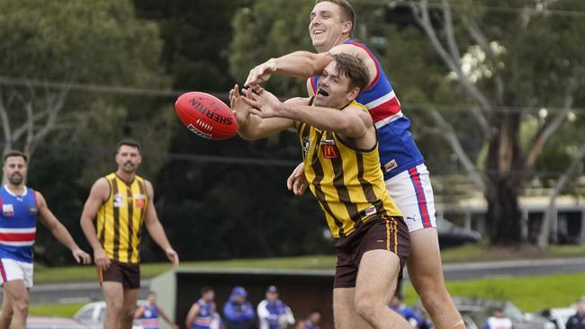 Nik Schoenmakers is among the league’s best ruckmen. Picture: Valeriu Campan