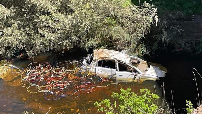 Cars are often left near the bridge with authorities such as Melbourne Water tasked with removing them when permitted by Victoria Police.