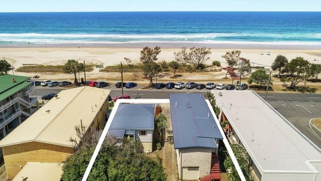 Adjoining homes in Currumbin’s mini Multi-Millionaires’ Row, which have been in the same family for 63 years, have sold for $5.56 million.