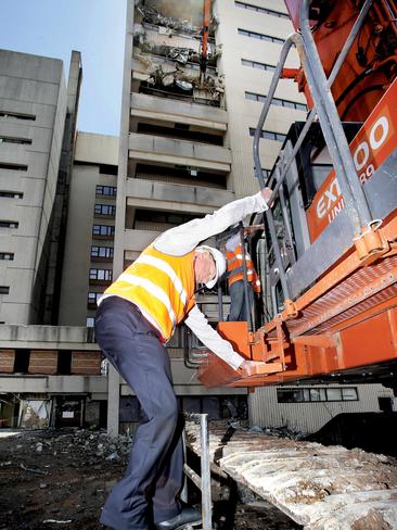 The then Deputy Premier and Minister for State Development, Infrastructure and Planning Jeff Seeney visits the demolition site at the Gold Coast Hospital on December 8, 2014. Picture: Luke Marsden