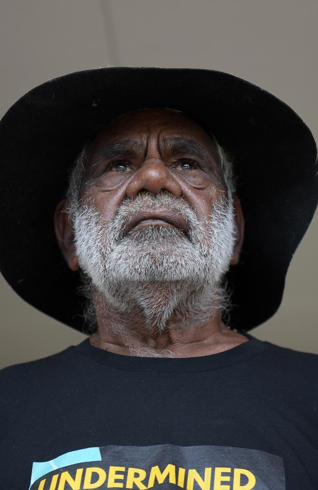 Custodian Jack Green from Borraloola gather to fight the mine's bond agreement with NTG. Picture: (A)manda Parkinson