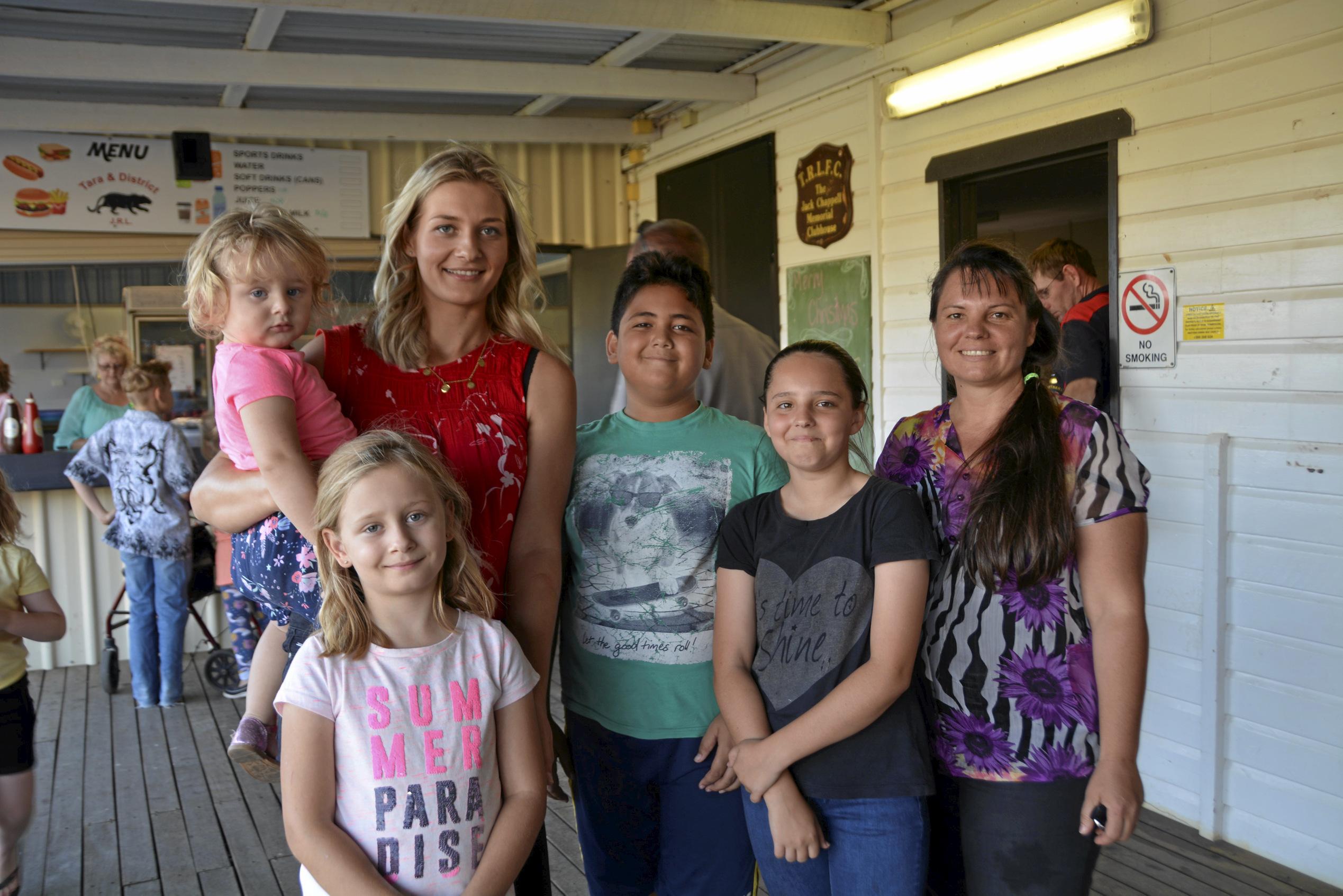 From left, Amelia and Dianna Velez with Adia (front) , Joshuah Boca, and Natalie and Alina Velez at the Tara Christmas Carnival 081218 (7). Picture: Eloise Quinlivan