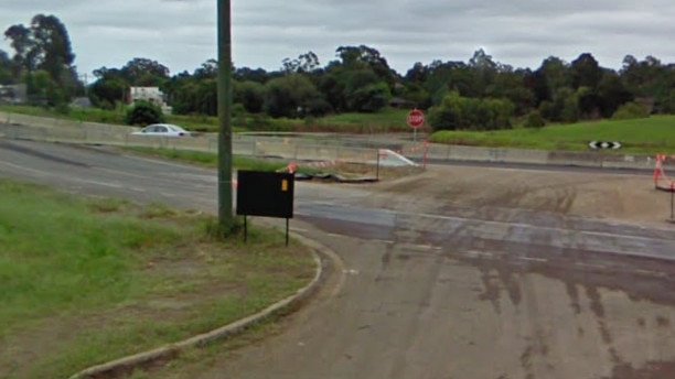 Where the alleged hit and run occurred on Flat Rd. near corner Paterson Rd, Bolwarra. Google street view