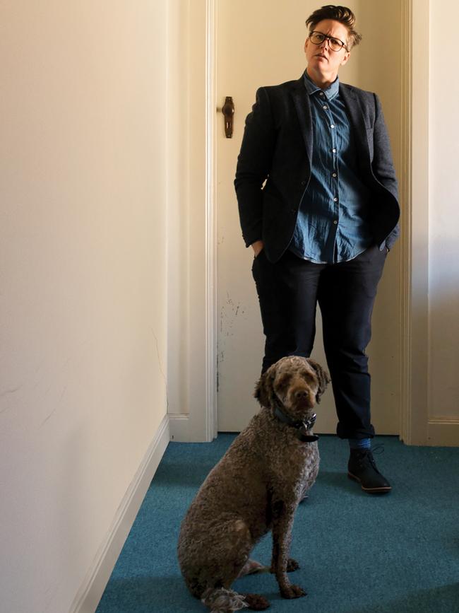 Hannah Gadsby was a joint winner of the 2017 Edinburgh Festival Fringe Comedy Award.