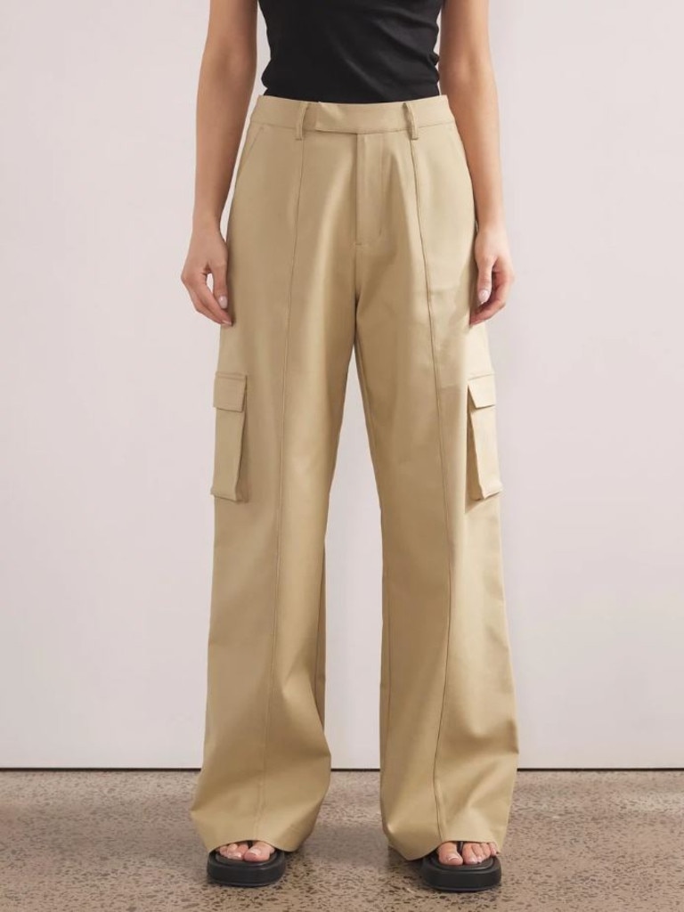 Dazie Catty Cargo Tailored Pants. Image: THE ICONIC