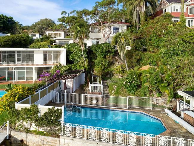 Eastern suburbs stoush over Morgan mansion