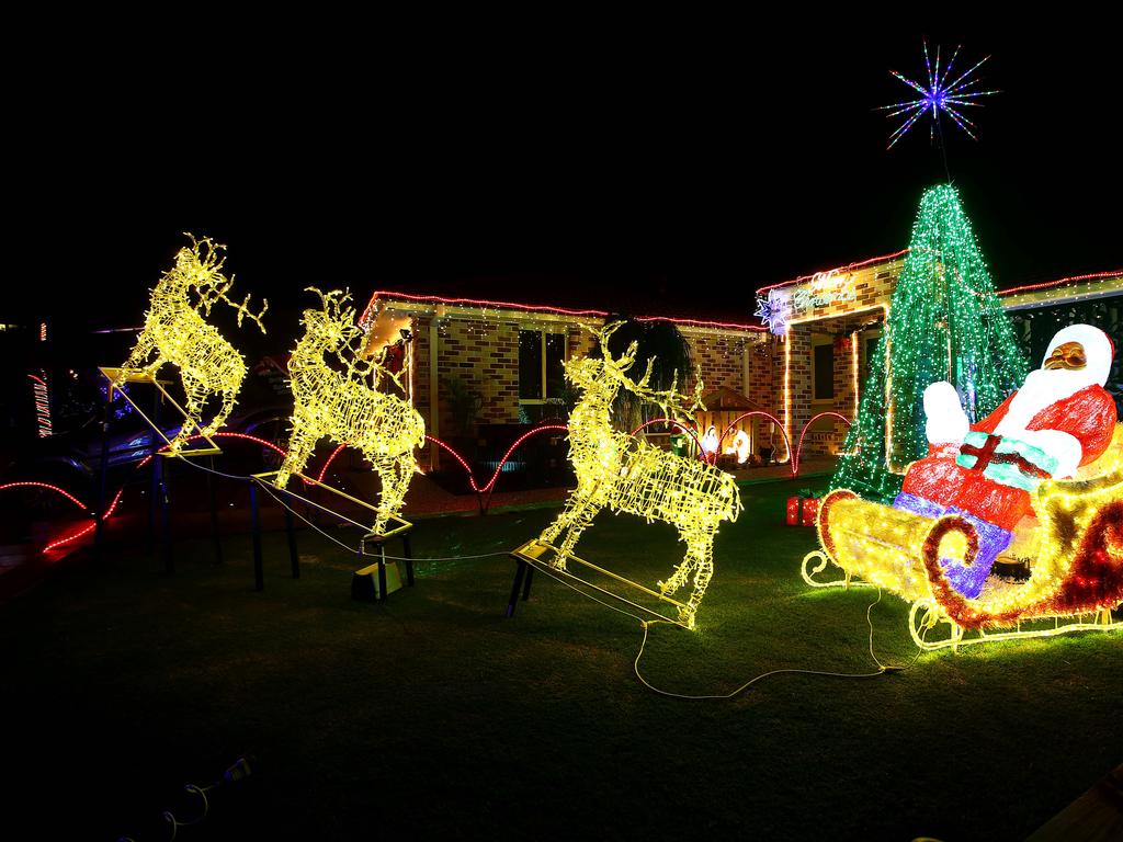 Christmas Light displays on the Gold Coast - Forest Oak Drive, Upper Coomera Photo: David Clark