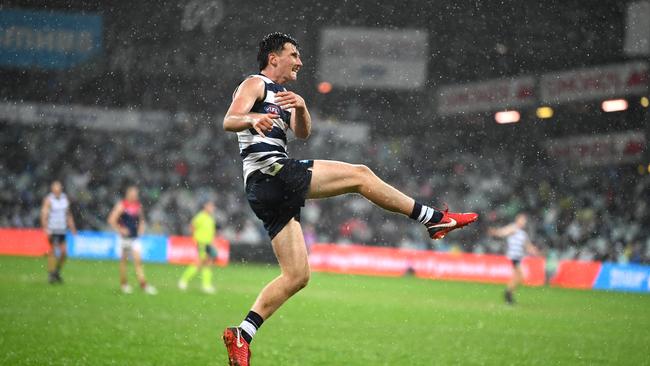 Charlie Constable looks destined to stay in Geelong. Picture: AAP Image/Julian Smith