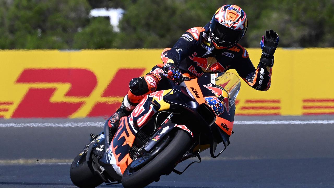 Red Bull KTM Factory Racing's Australian rider Jack Miller competes during the first free practice session of the MotoGP Australian Grand Prix at Phillip Island on October 20, 2023. (Photo by Paul CROCK / AFP) / -- IMAGE RESTRICTED TO EDITORIAL USE - STRICTLY NO COMMERCIAL USE --