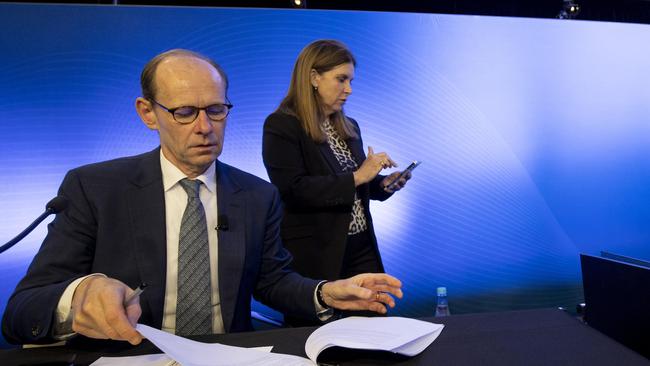 ANZ chief Shayne Elliott ponders the figures. Picture: Arsineh Houspian.