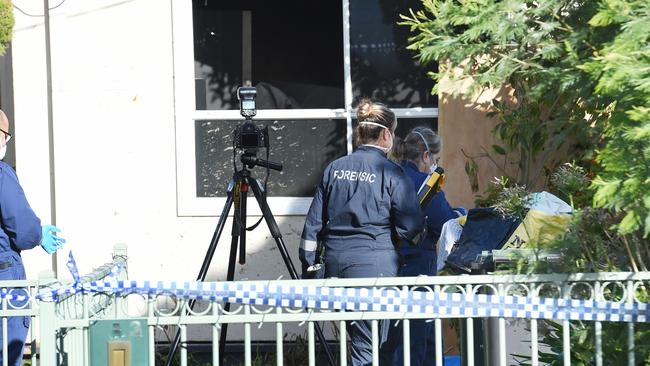 MELBOURNE, AUSTRALIA - NewsWire Photos, JULY 22, 2023. Two people have been charged with murder following a house fire in Chadstone. Forensic team at the house in Chadstone. Picture: NCA NewsWire / Josie Hayden