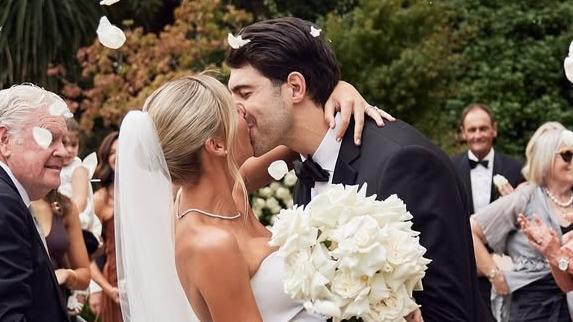 21/12/2024 AFL star Christian Petracca marries Bella Beischer at Melbourne's Royal Botanic Gardens. picture : Instagram