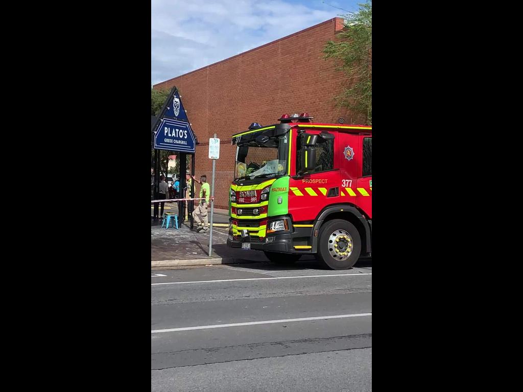 Platos takeaway goes up in flames | The Advertiser