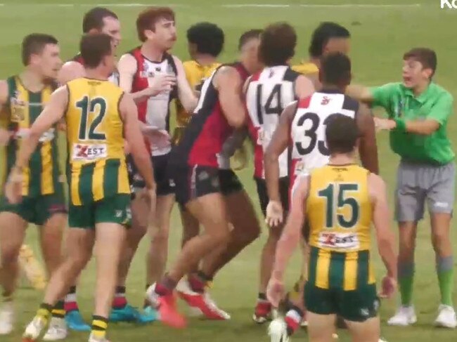 Screenshot of the incident during the NTFL elimination final.