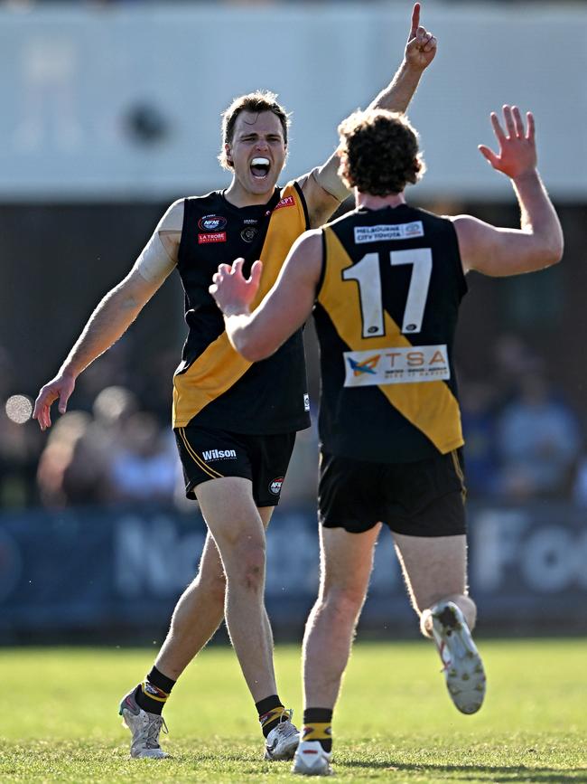 Zane Barzen kicks his fourth goal. Picture: Andy Brownbill