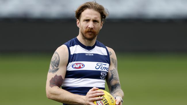 Zach Tuohy of the Cats looks on during a Geelong Cats AFL training session at GMHBA Stadium on September 20, 2024 in Geelong, Australia. (Photo by Darrian Traynor/Getty Images)