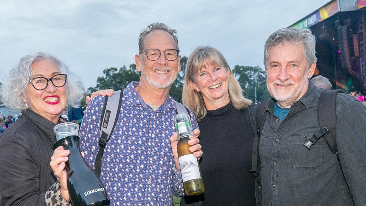 James Taylor A day on the green at Sirromet Wines Photos