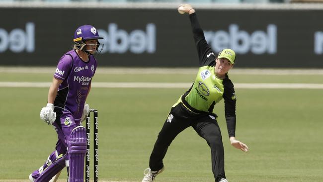 Maisy Gibson bowls for the Sydney Thunder against the Hobart Hurricanes last year. Picture: BROOK MITCHELL/GETTY IMAGES