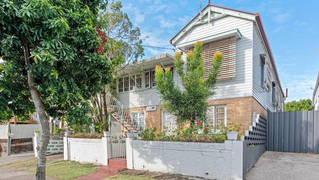 QLD REAL ESTATE: 32 Longlands Street, East Brisbane