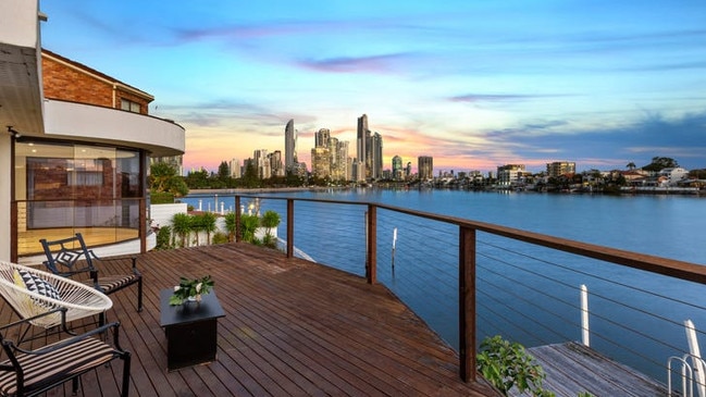 66 Admiralty Dr, Surfers Paradise.