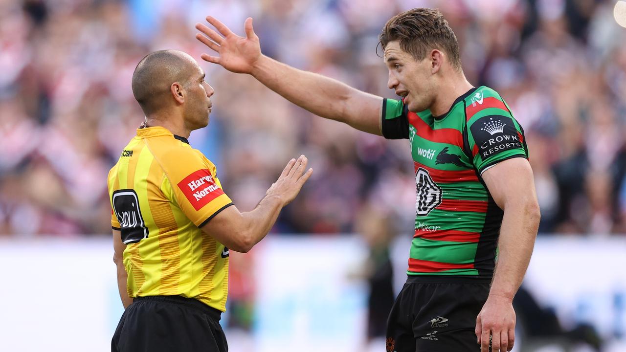 Referee Ashley Klein and Rabbitohs skipper Cameron Murray. Picture: Mark Kolbe/Getty Images