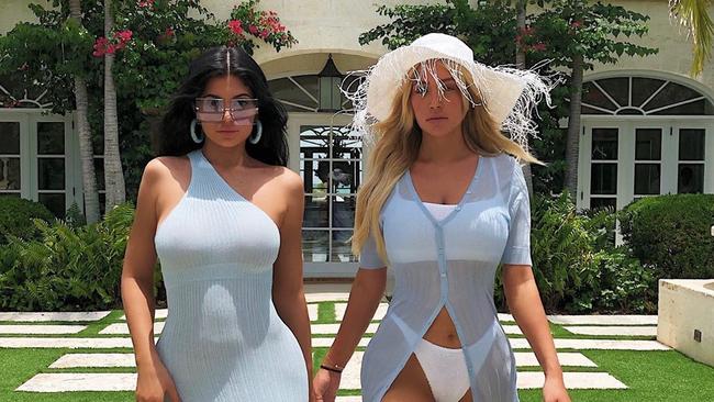 Kylie Jenner fans point out stars latest Photoshop fail. Picture: Instagram/KylieJenner