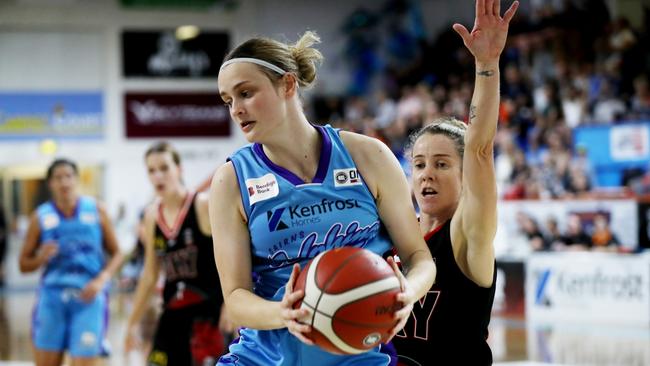 Cairns Marlins v Mackay Meteorettes at the Fish Tank. Marlins' Andria Heard. Picture: Stewart McLean