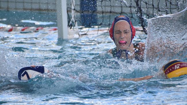 Water Polo Queensland Country Championships, 2nd World War Memorial Aquatic Centre, Rockhampton, February 18, 2023. Women, Gold Coast versus Sunshine Coast.