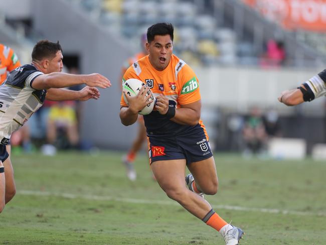 Herman Ese'ese of the Knights during the Round 7 NRL match between the North Queensland Cowboys and the Newcastle Knights at QLD Country Bank Stadium in Townsville, Saturday, June 27, 2020. (AAP Image/Cameron Laird)