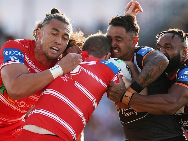 Tom Eisenhuth suffered repeated head knocks. Picture: Matt King/Getty Images