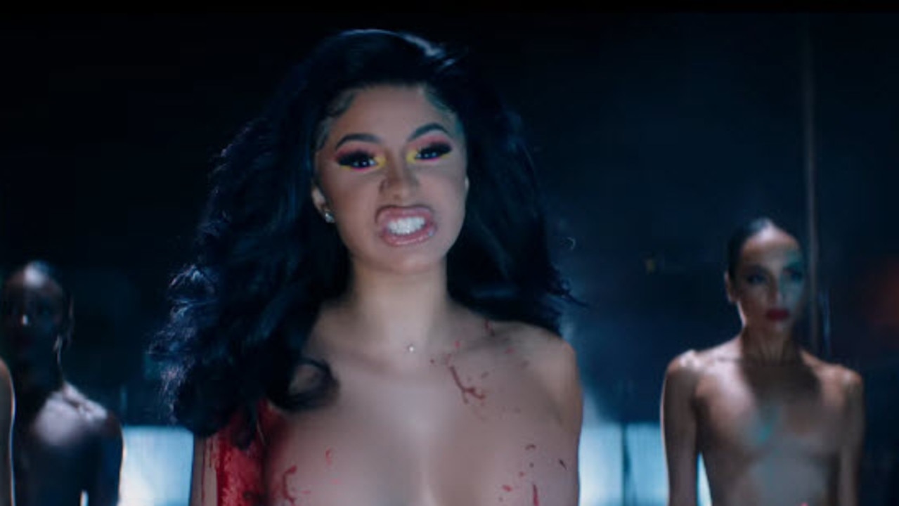 Video cardi b topless Cardi B