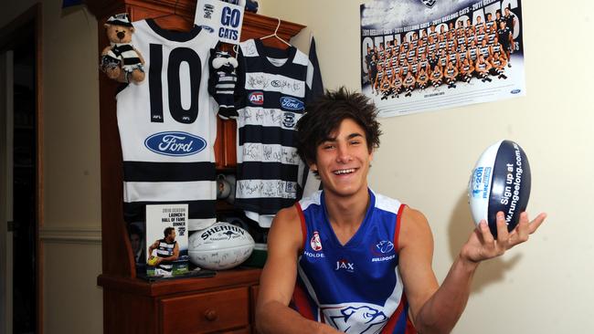 Troy Menzel in 2011 before being drafted from Central District to Carlton. 