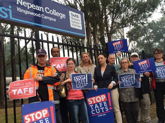 Lindsay Labor candidate Emma Husar (fifth from left) with Shadow Education Miinister Sharon Bird (fourth from left) outside Kingswood TAFE this morning. Ms Husar and Ms Bird say between June 2014 and March 2015 there has been a drop of 609 apprentices in Lindsay. They blame this on the Liberal government's "$1 billion of savage cuts". Picture: Supplied