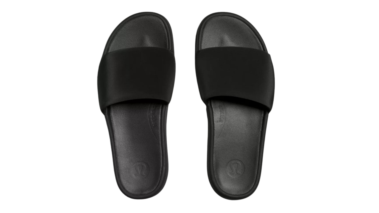 Lululemon flip flops hot sale