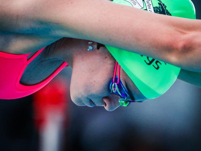 Cairns Stingray’s Bailee Zammit starts in the 200m freestyle. Picture: Glenn Campbell